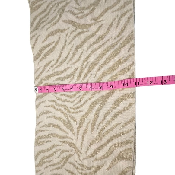 NWT Athleta Merino Wool Blend Animal Tiger Print Blanket Scarf Wrap Cream OS - Picture 9 of 16